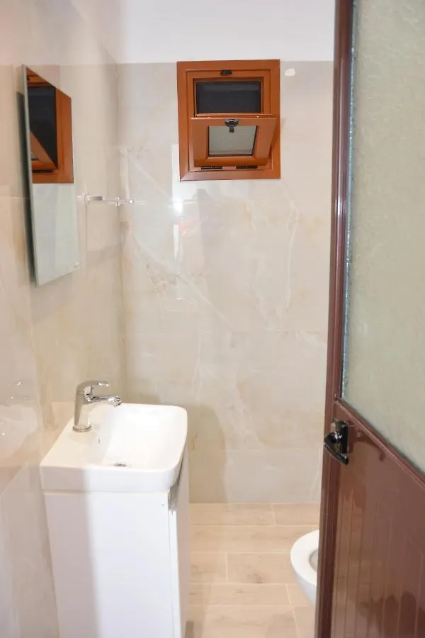 Vlorë Mico'S Apartments