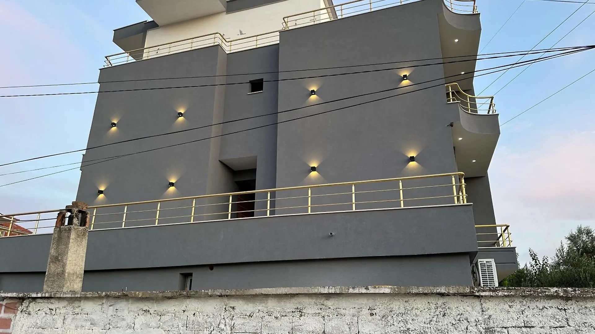 Vlorë Mico'S Apartments אלבניה